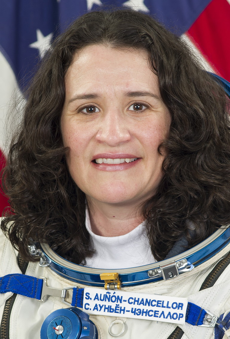 Serena Au��n-Chancellor