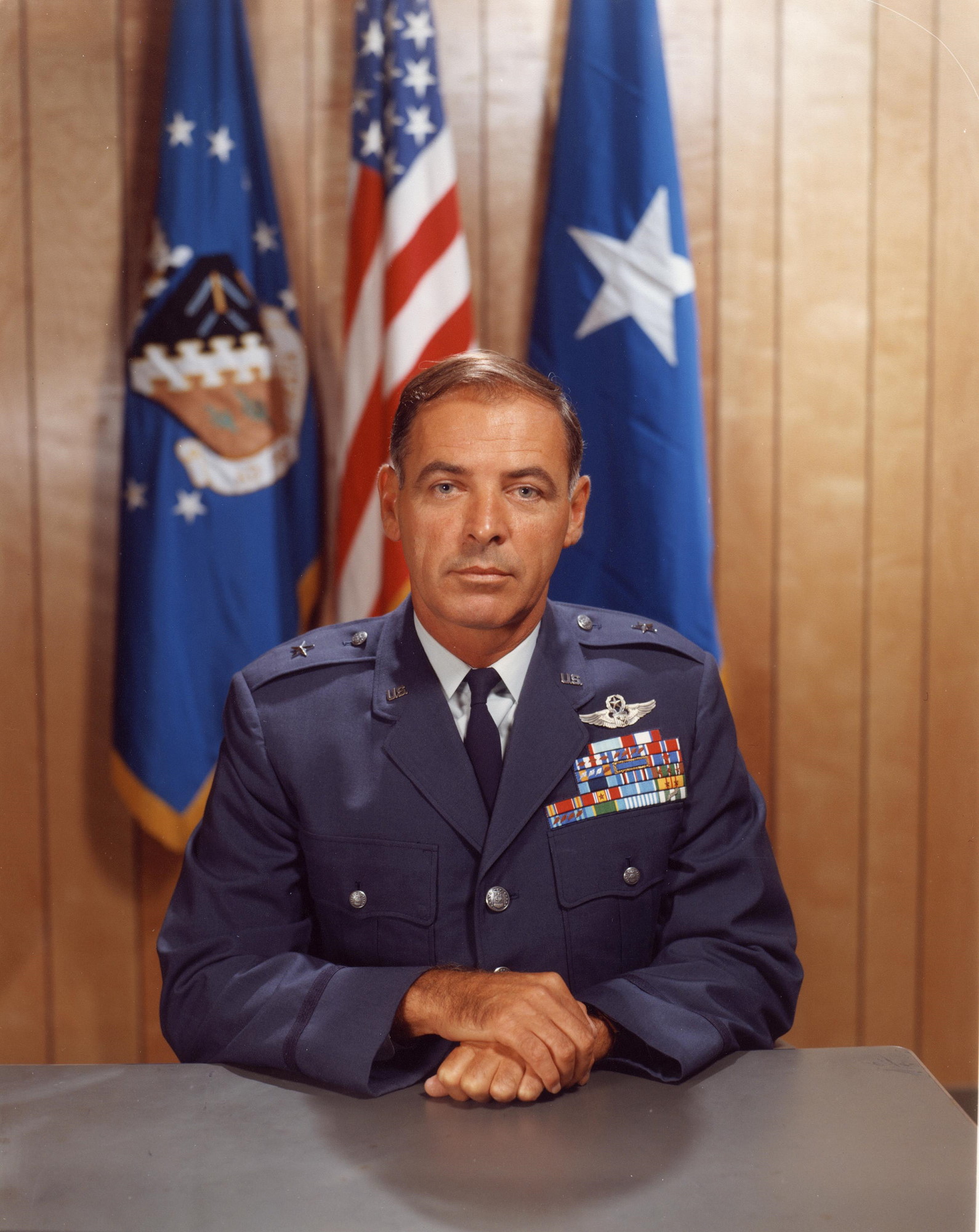 Astronaut Biography Robert White