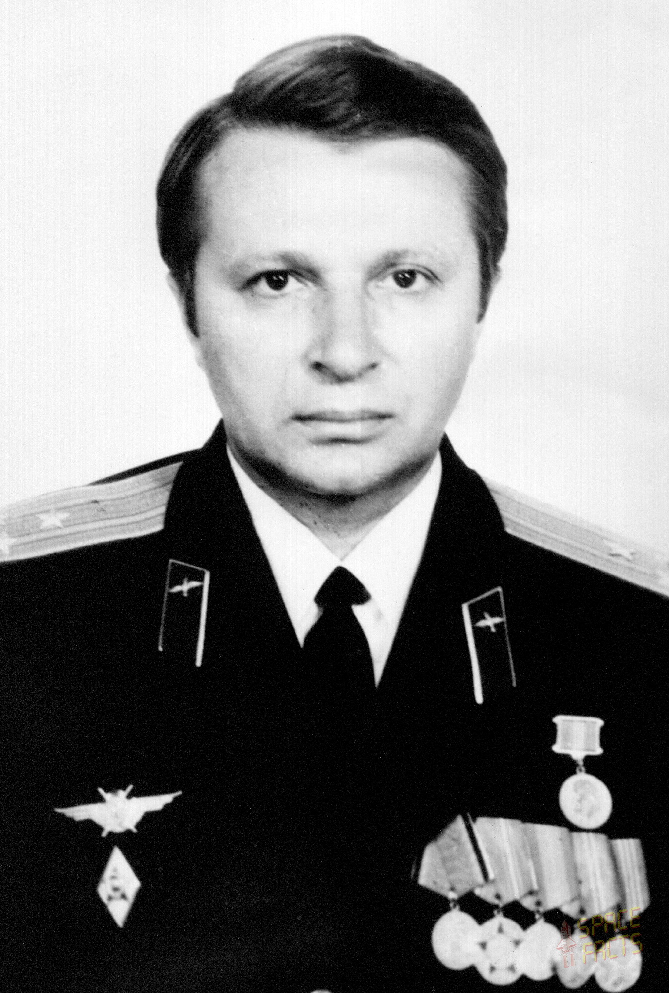 Cosmonaut Biography Valeri Voloshin
