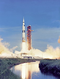 Start Apollo 15