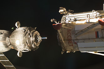 Soyuz TMA-03M arrival