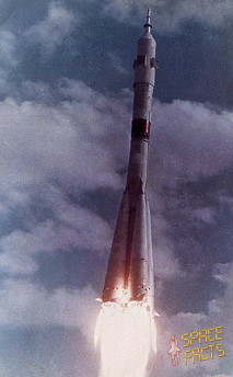 Soyuz 16 launch