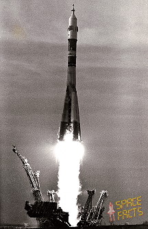 Soyuz 35 launch