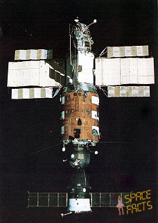 Salyut 7 with Soyuz T-14 Salyut 7 with Soyuz T-14