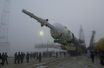 Soyuz TM-31 rollout