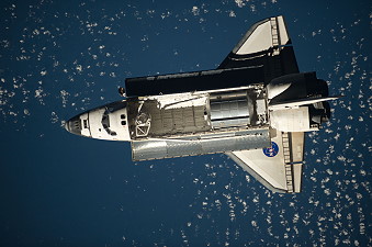 STS-128 im Orbit