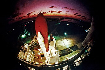 STS-5 auf der Startrampe