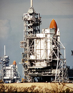 STS-61C auf der Startrampe
