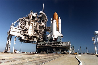 STS-62 auf der Startrampe