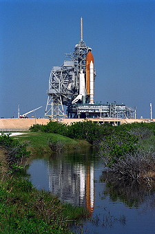 STS-84 auf der Startrampe