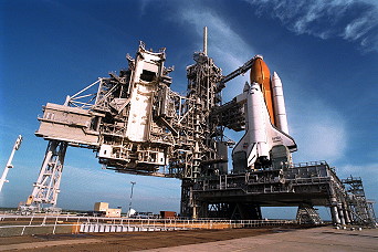 STS-86 on launch pad