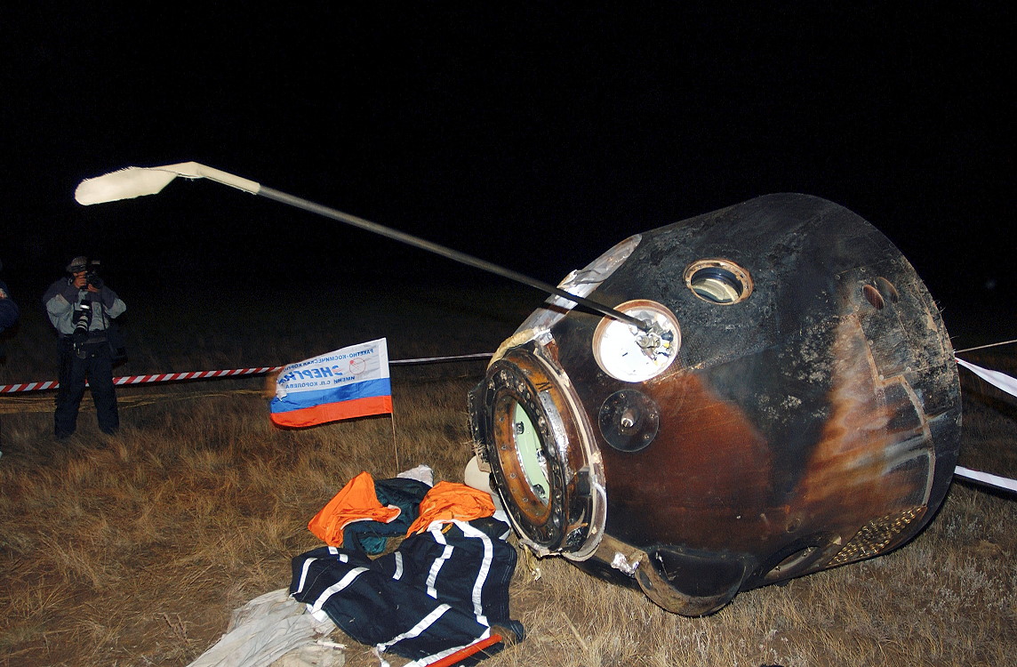 Soyuz TMA4 recovery
