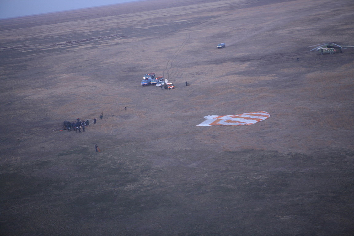 Image result for soyuz tma-8 landing