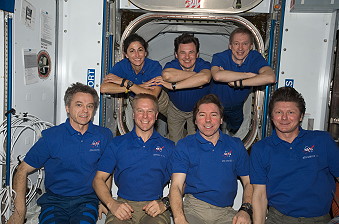 traditional in-flight photo ISS-20