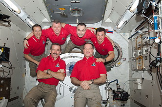 traditionelles Bordfoto ISS-34