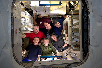 Crew ISS-50 an Bord von HTV-6