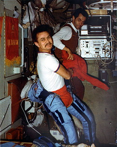 Crew Soyuz T-5 onboard Salyut 7