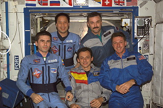 traditionelles Bordfoto Sojus TMA-3