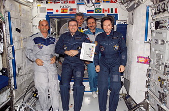 traditional in-flight photo Soyuz TMA-8