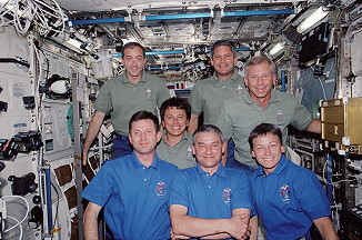 traditionelles Bordfoto STS-111
