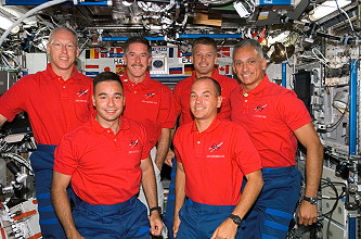 traditionelles Bordfoto STS-117