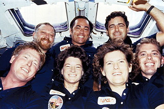traditional in-flight photo STS-41G
