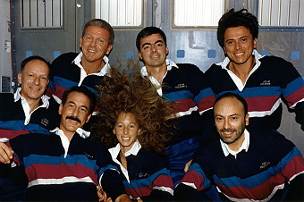 traditionelles Bordfoto STS-46