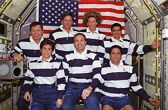 traditionelles Bordfoto STS-83