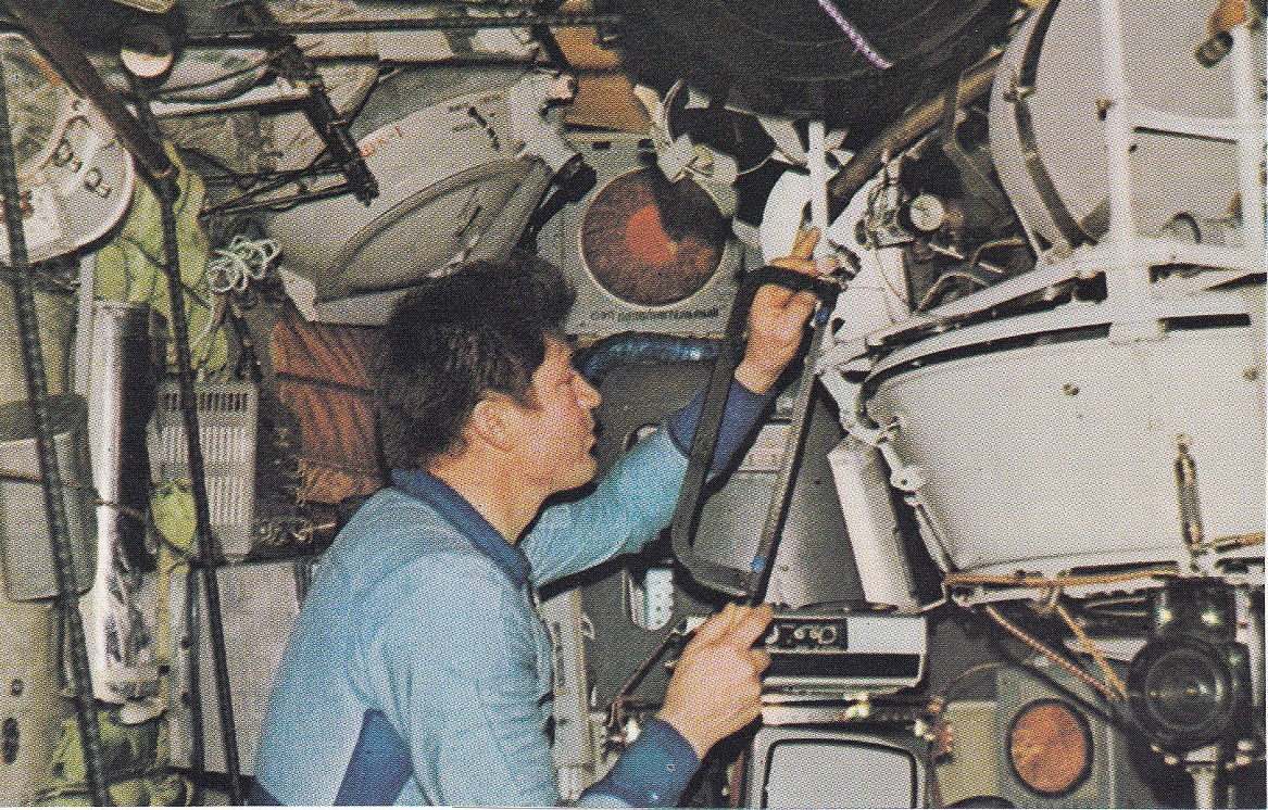 Rjumin an Bord von Saljut 6