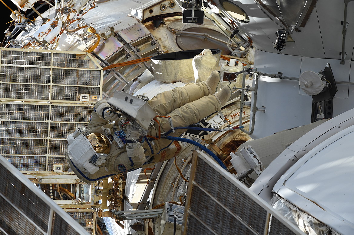 EVA Pjotr Dubrow am 03. September 2021