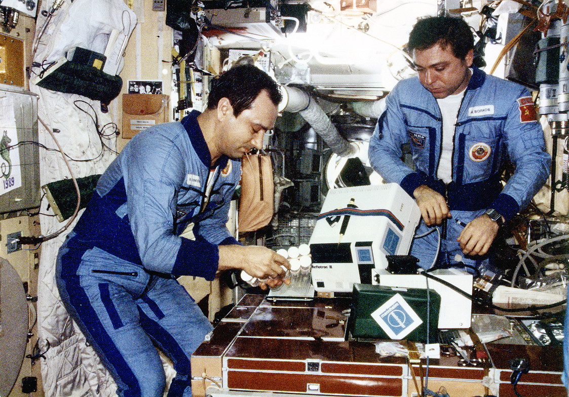 life onboard Mir