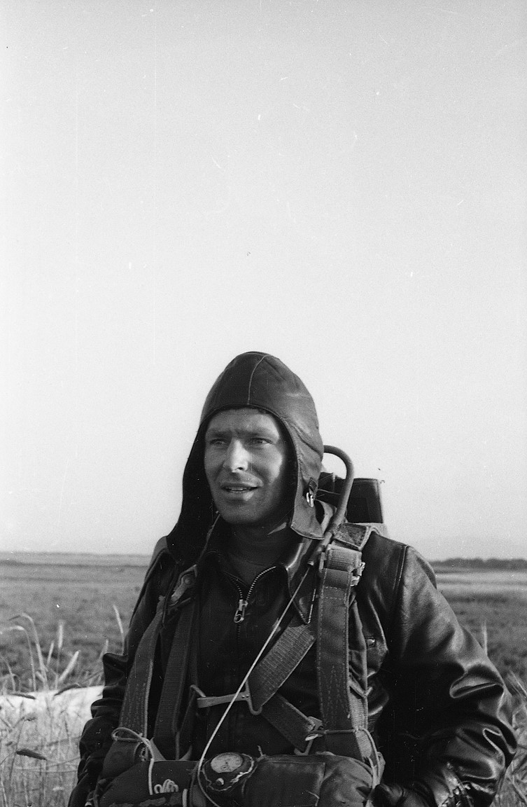 German Titov in training