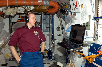 De Winne onboard the ISS