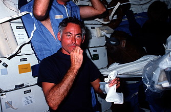 Mullane an Bord des Shuttle