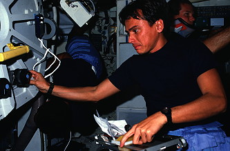 Chang-Diaz an Bord des Space Shuttle