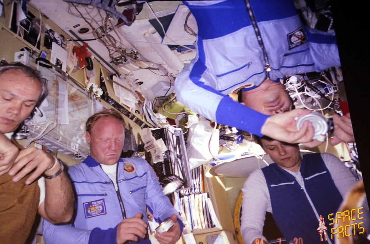 Crew an Bord von Saljut 7