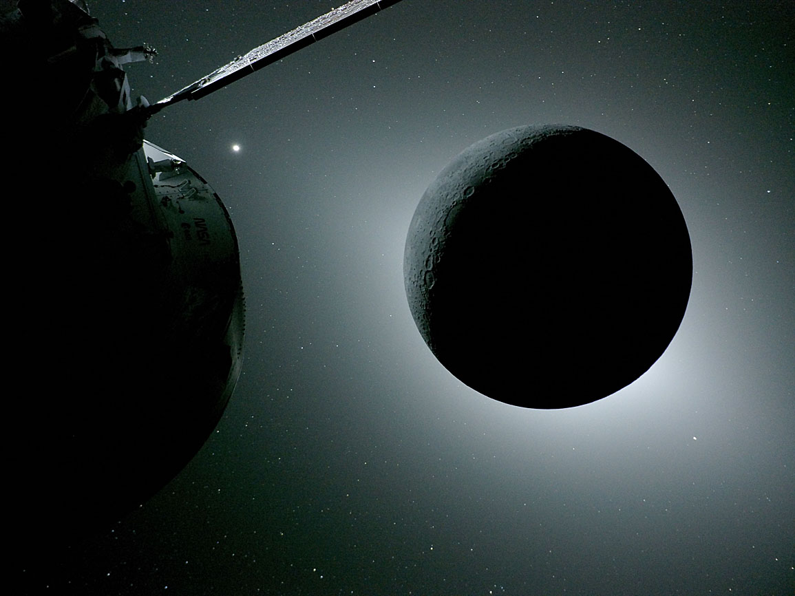 Der Mond w�hrend des Vorbeifluges