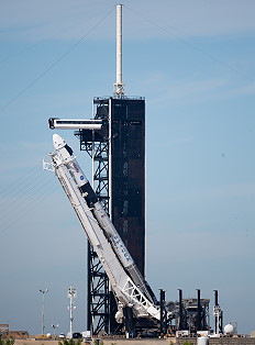Aufrichtung SpaceX Crew-3