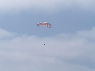 Dragon CRS-1 landing