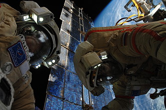 EVA Surajew und Samokutajew