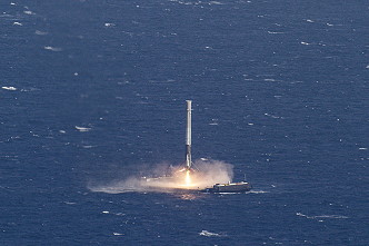 Landung Falcon 9