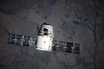 Ankunft Dragon CRS-12