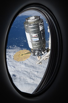Ankunft von Cygnus NG-15