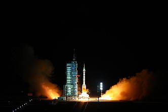 Start Shenzhou-13