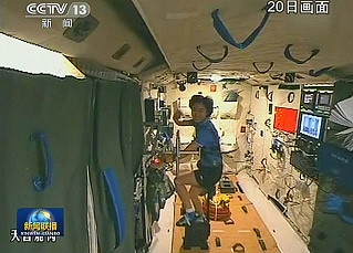Liu Yang an Bord von Tiangong-1