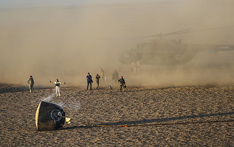 Soyuz MS-04 recovery