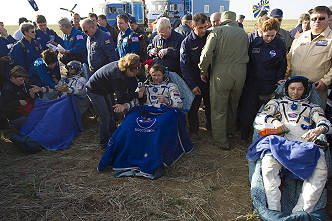 Soyuz TMA-04M recovery