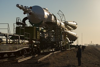Soyuz TMA-08M rollout