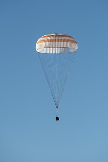 Soyuz TMA-11M landing