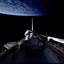 STS-37 im Orbit